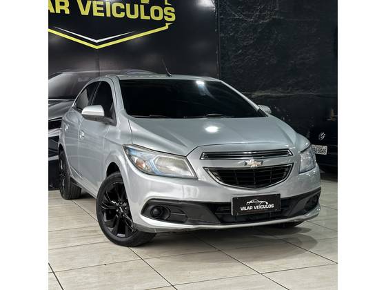 CHEVROLET ONIX 1.4 MPFI LT 8V FLEX 4P AUTOMÁTICO